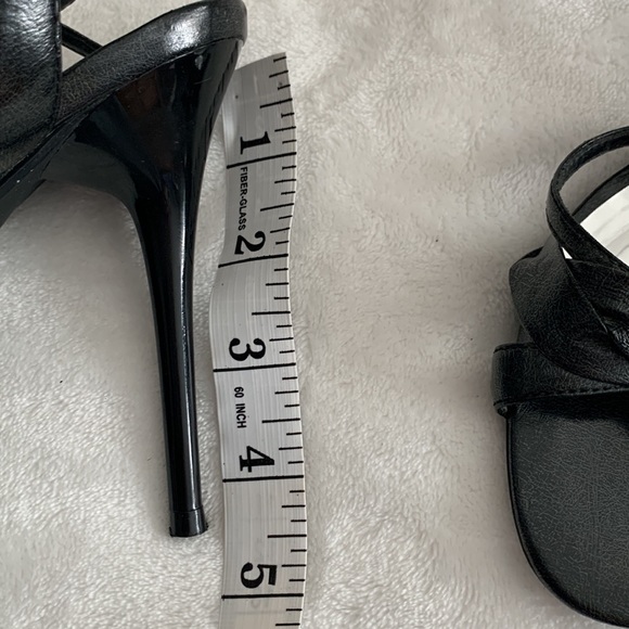 Black Stilettos - Picture 5 of 5